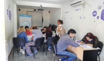 INICI LA INSCRIPCIN EN LOS BARRIOS AL PROGRAMA LOTES CON SERVICIOS